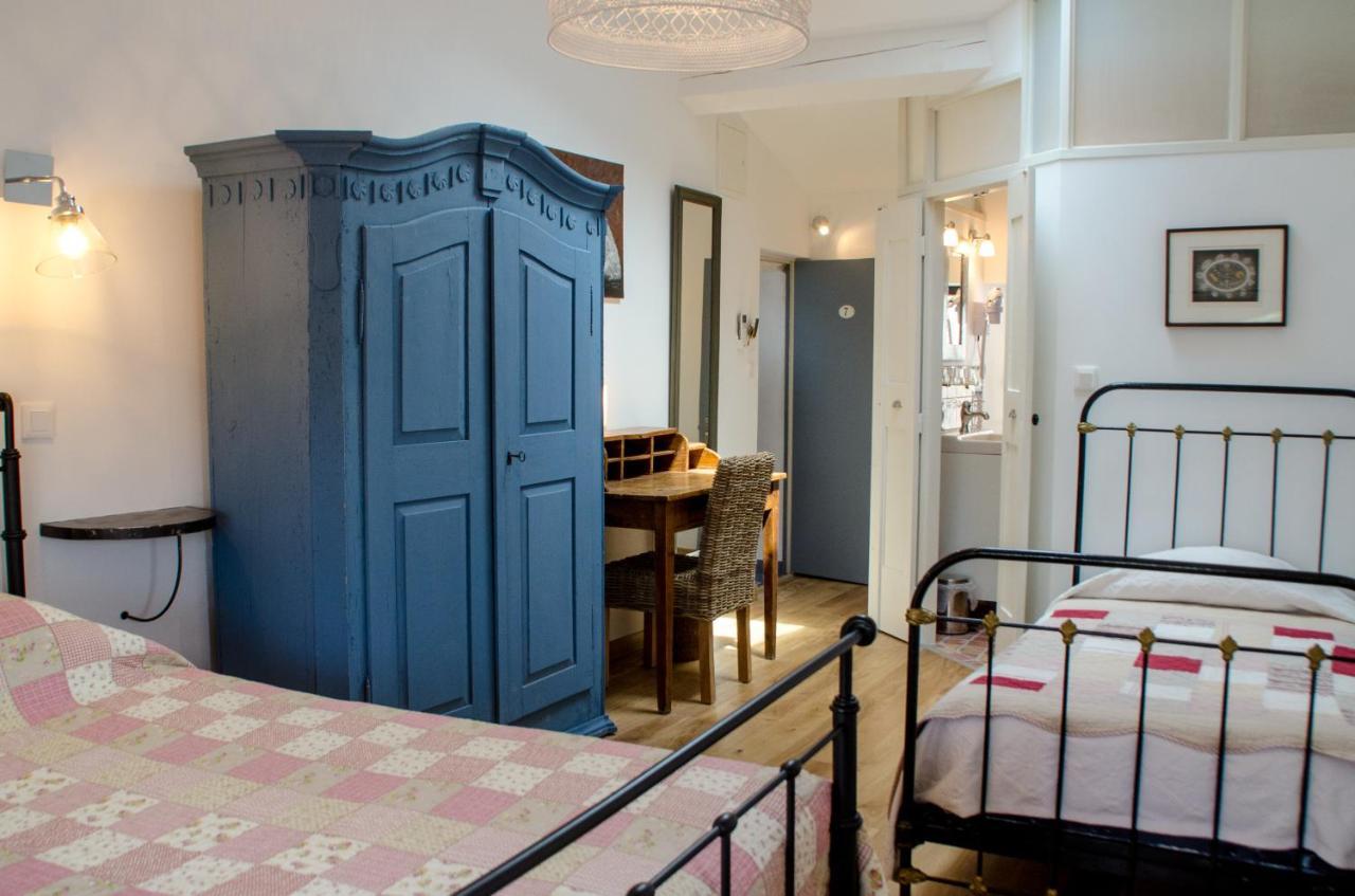ונאסק Hotel Les Remparts מראה חיצוני תמונה
