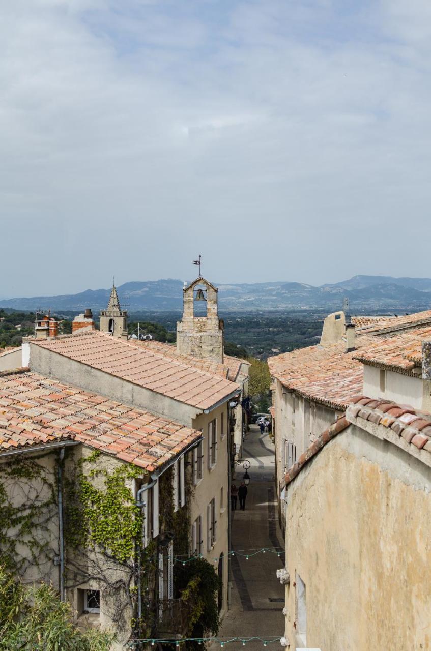 ונאסק Hotel Les Remparts מראה חיצוני תמונה